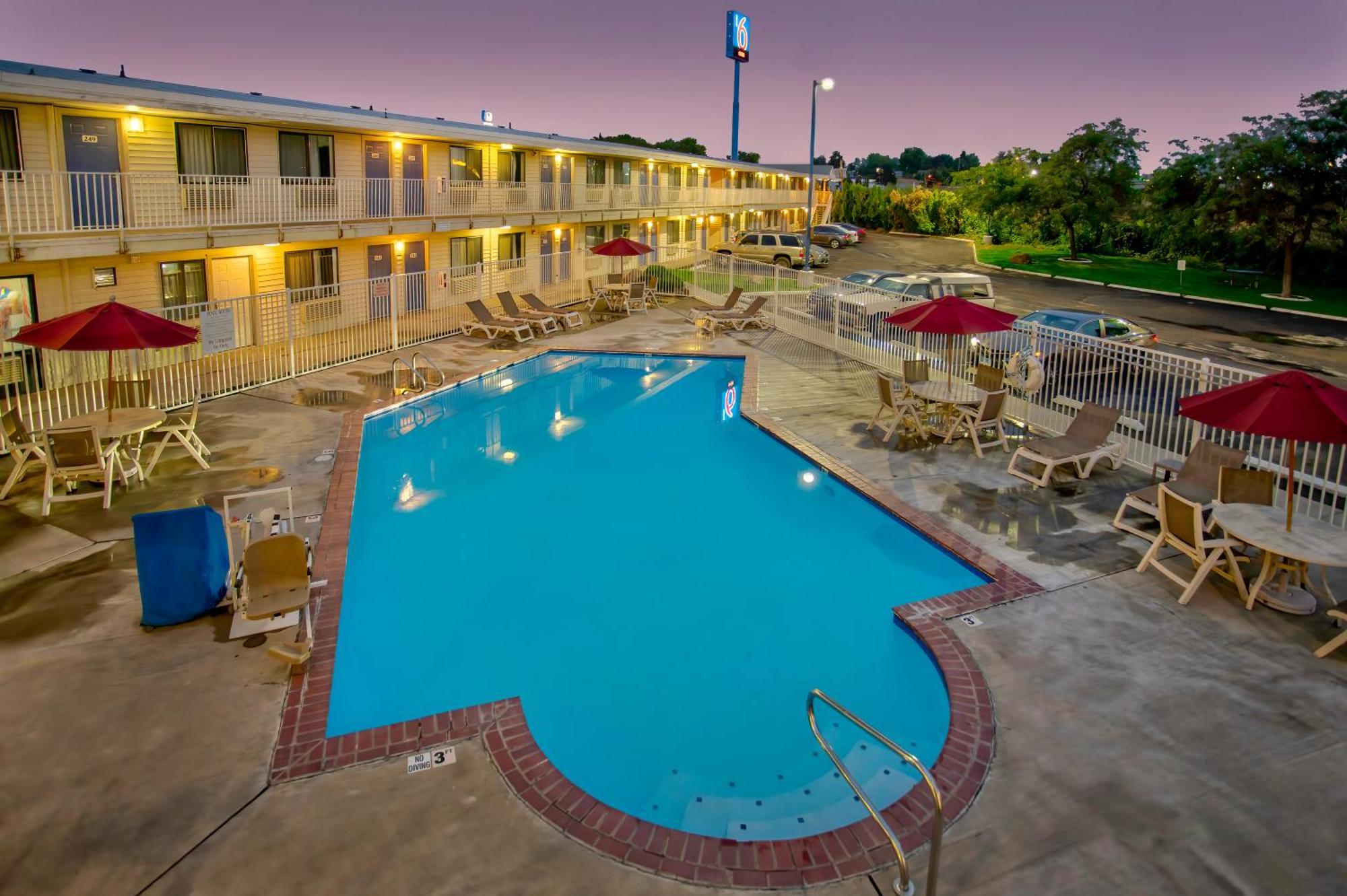 Motel 6-Richland, Wa - Kennewick Buitenkant foto